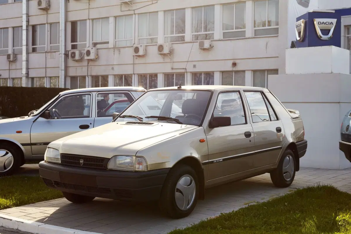 Dacia e Renault, i primi 50 anni della “liaison” franco-rumena (12)