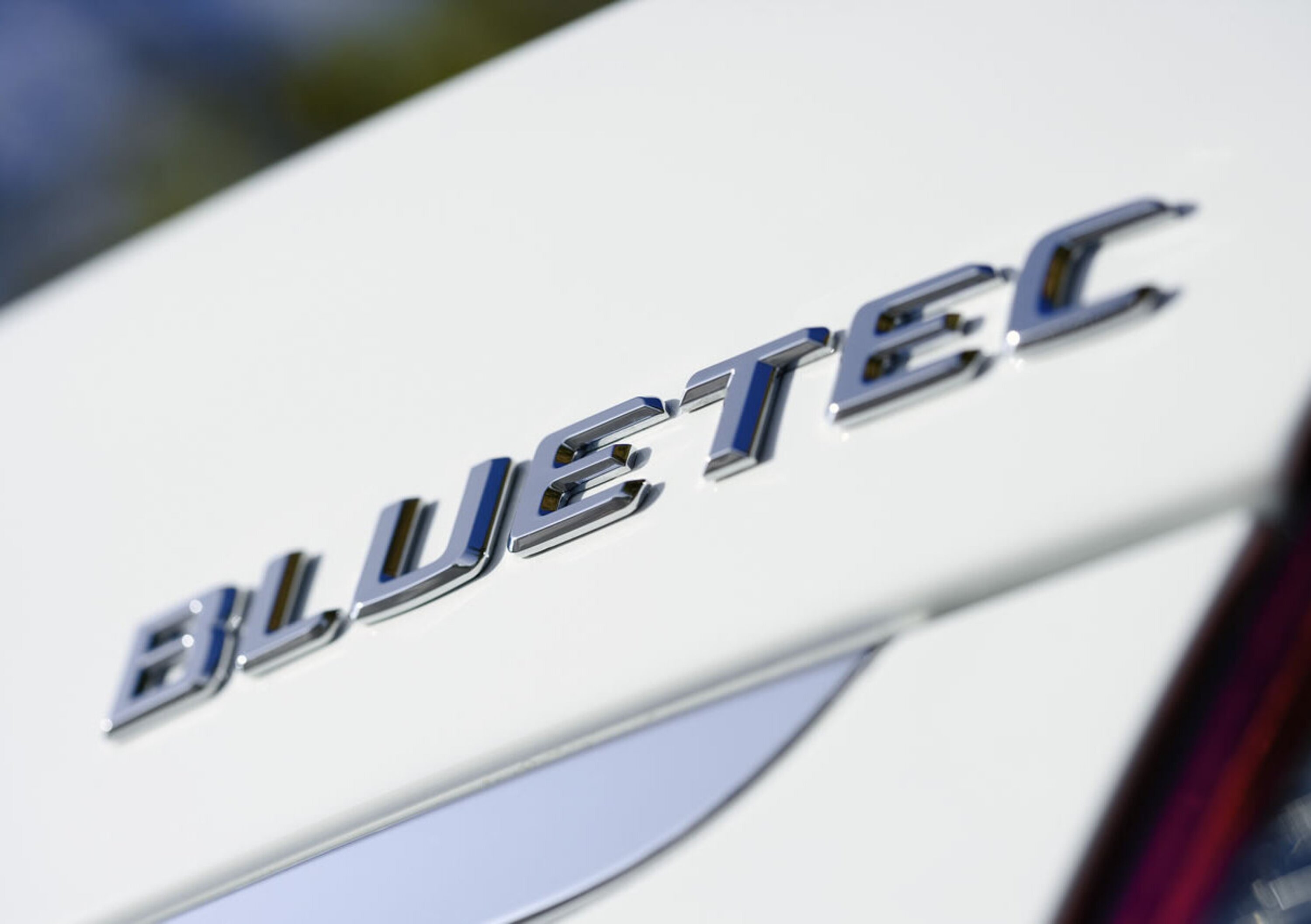 Mercedes, motori diesel BlueTEC sotto accusa. Negli USA parte la class action