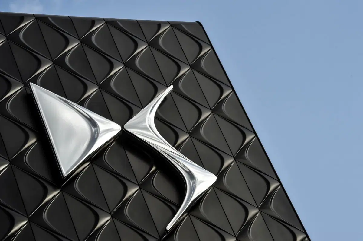 DS Store apre a Roma (3)