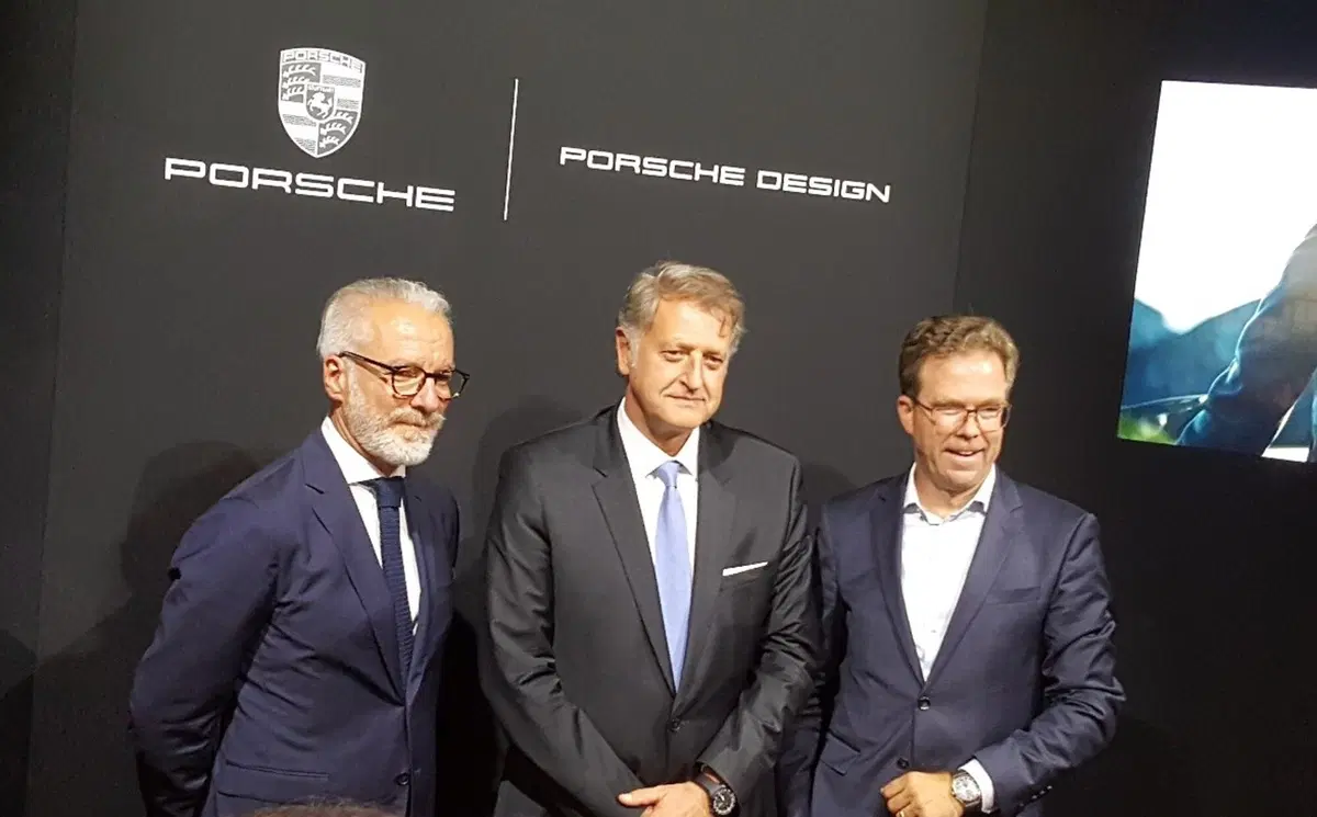 Milano: nel Quadrilatero della moda apre il 5° Porsche Studio al mondo (4)