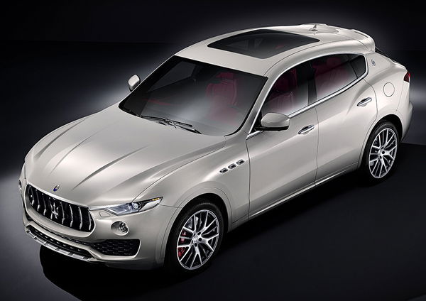 Maserati Levante: ecco il SUV della riscossa presentato al Salone di Ginevra 2016