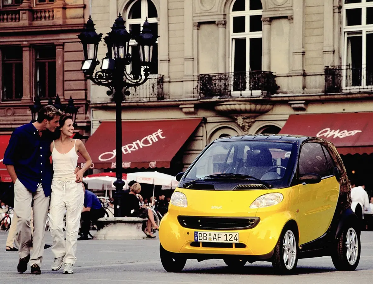 Smart, 20 anni fa nasceva la city car voluta da Mr Swatch (9)
