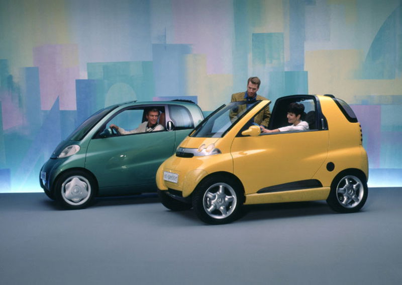 Le concept car Eco-Sprinter ed Eco-Speedster del 1994. Si nota gi&agrave; lo stile che adotter&agrave; la futura smart