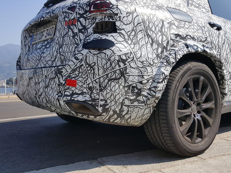 Il paraurti posteriore del nuovo Mercedes GLE 2019