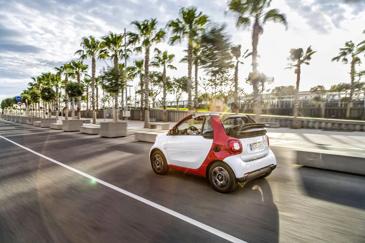Smart ForTwo, buon 20° compleanno alla 2 posti tedesca! (10)
