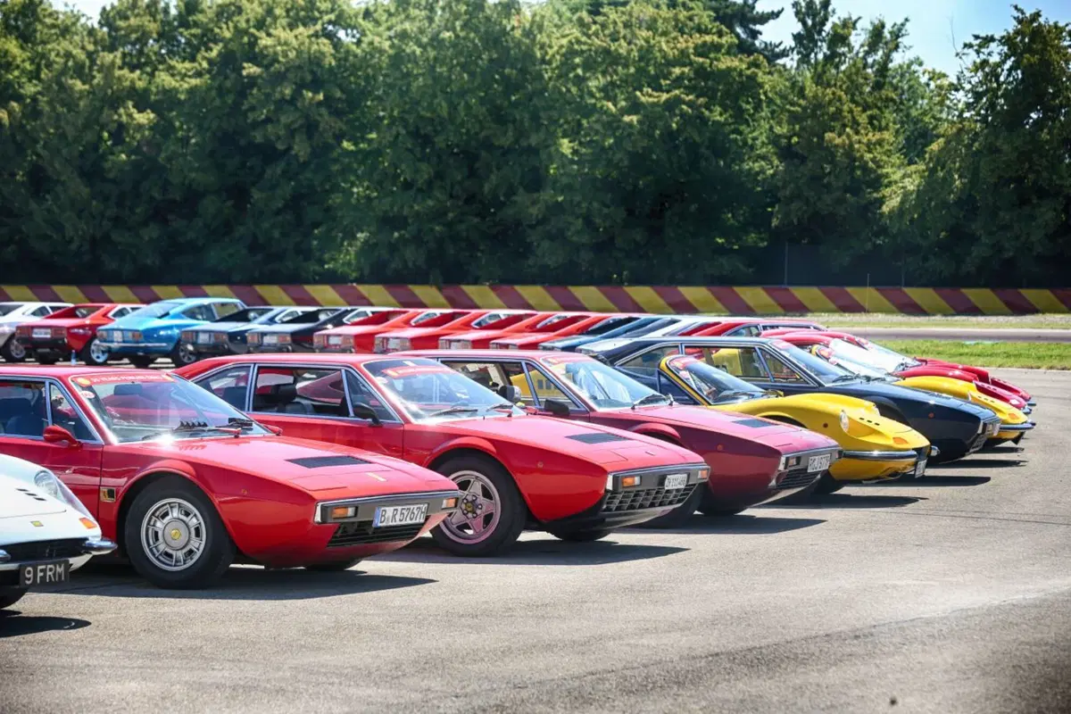 Ferrari Dino, raduno record per i 50 anni (6)