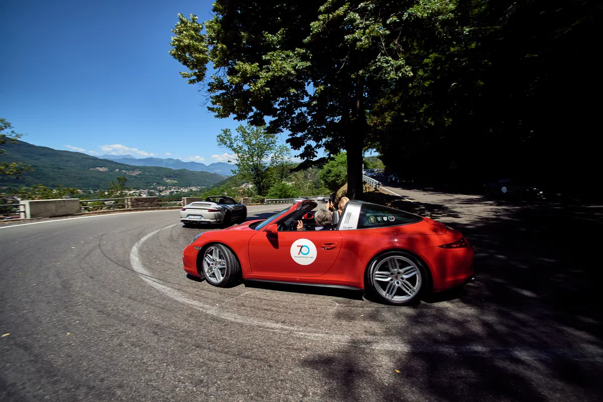 70-esimo Porsche: Sportscar Together – The Italian Tour Lombardia [video] (52)
