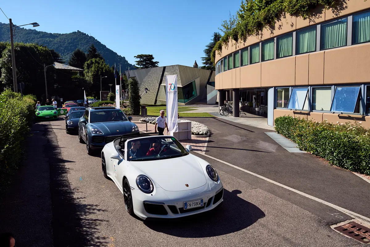 70-esimo Porsche: Sportscar Together – The Italian Tour Lombardia [video] (65)