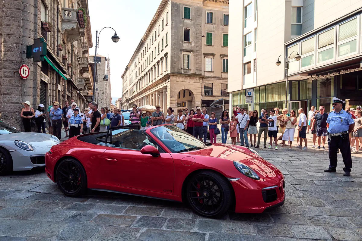 70-esimo Porsche: Sportscar Together – The Italian Tour Lombardia [video] (129)