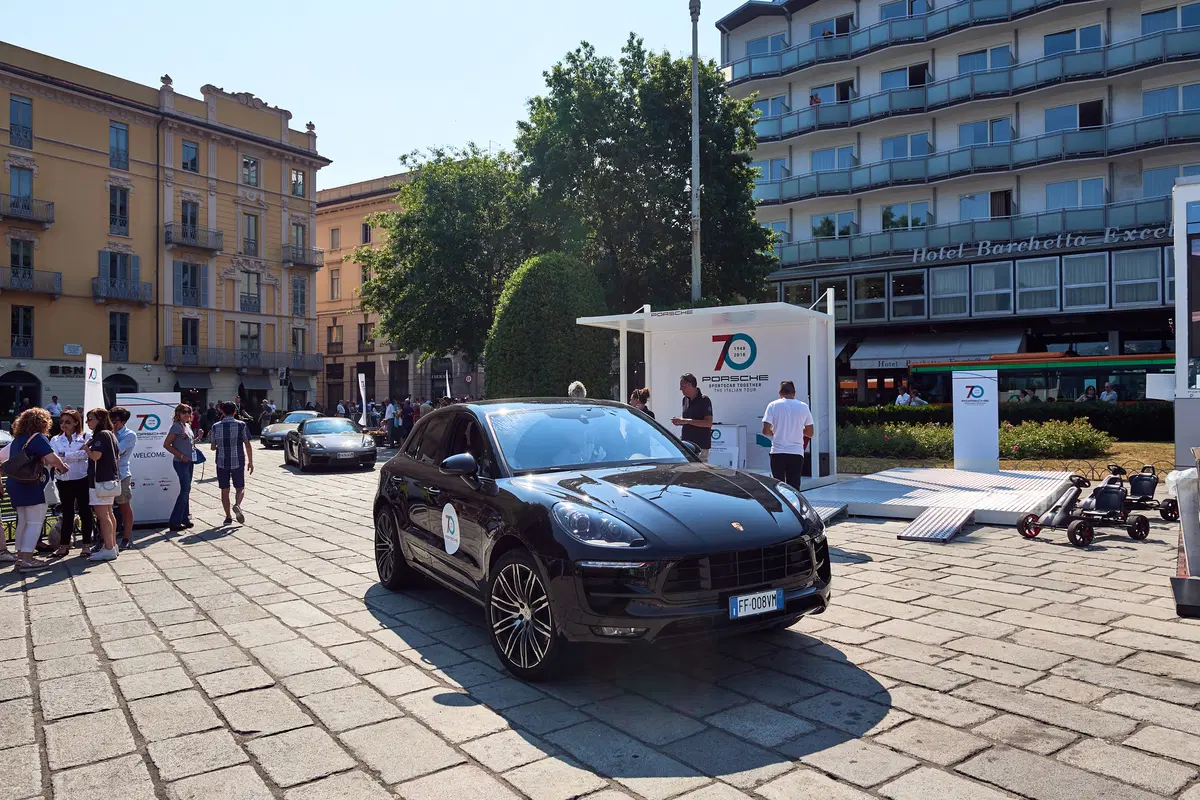 70-esimo Porsche: Sportscar Together – The Italian Tour Lombardia [video] (135)