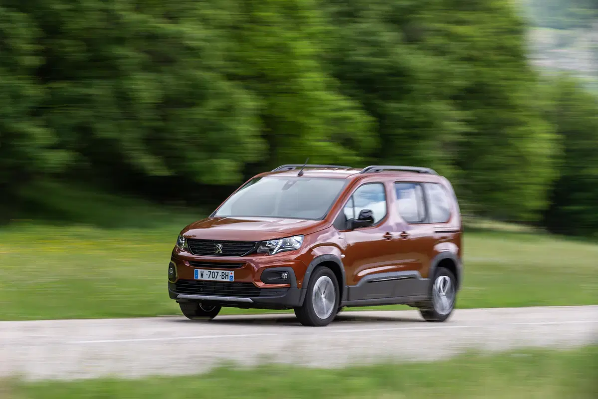 Peugeot Rifter Mix XL 1.5 bluehdi 100cv Allure S&S (5)