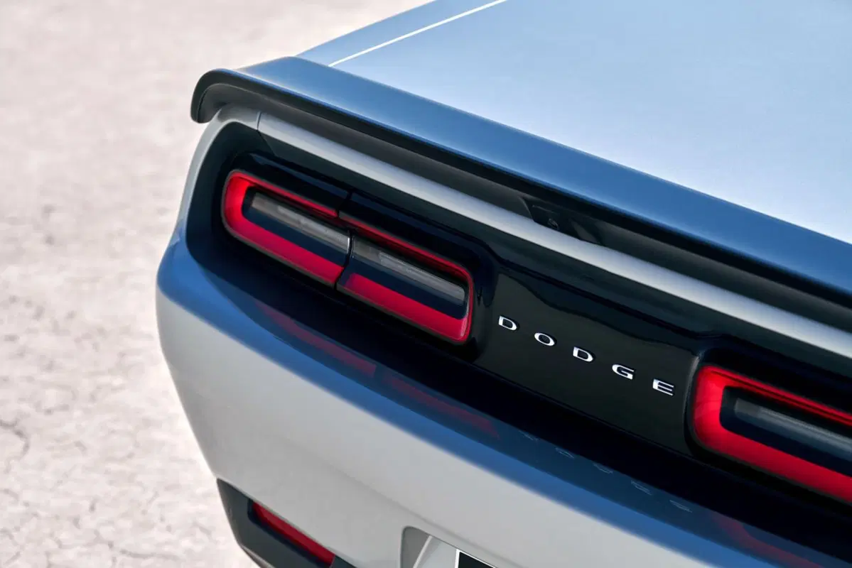 Dodge Challenger SRT Hellcat Redeye, “muscle car” da 797 CV  (7)