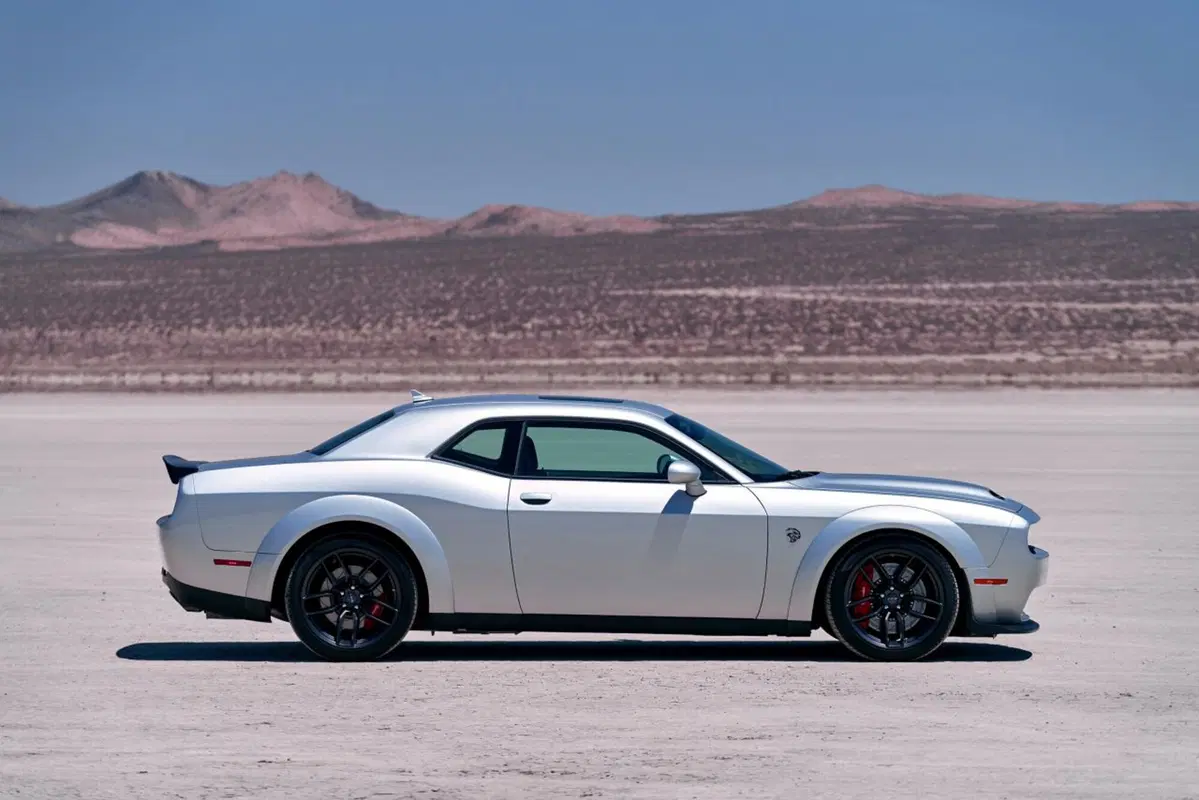 Dodge Challenger SRT Hellcat Redeye, “muscle car” da 797 CV  (14)