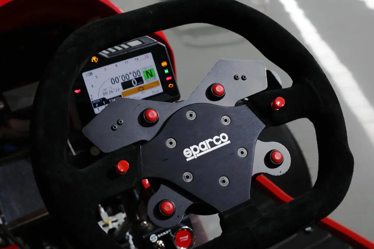 Honda Mean Mower V2, il tosaerba record da 240 km/h  (7)