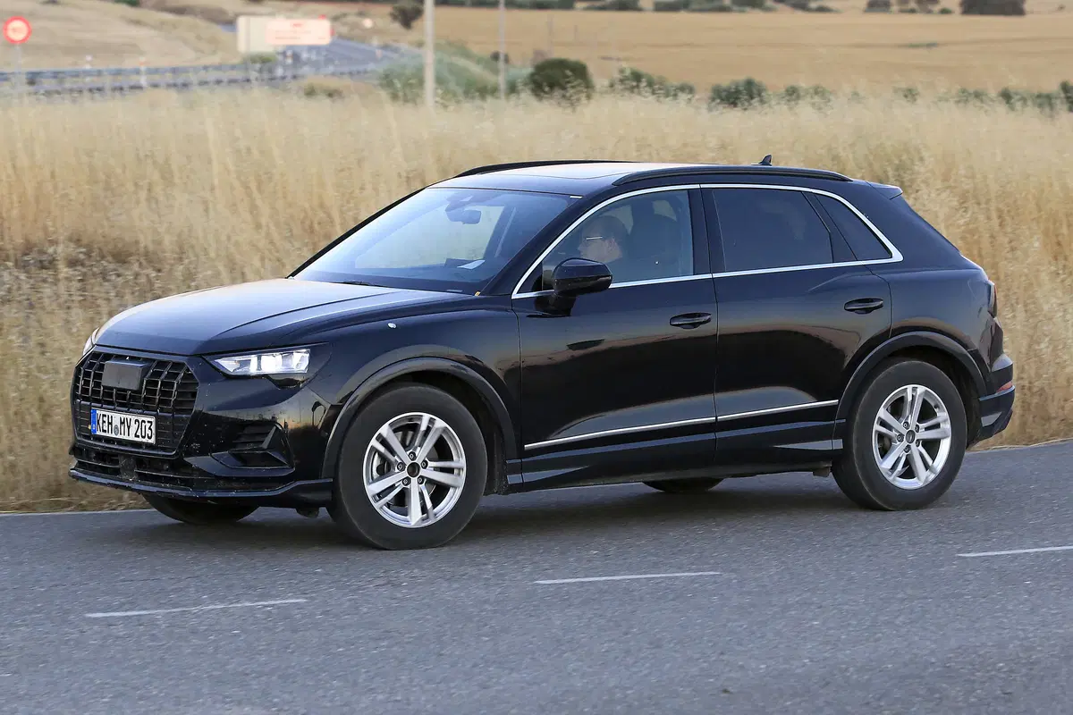 Audi Q3, le foto spia (5)