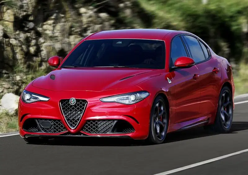Alfa Romeo Giulia: la gamma completa al Salone di Ginevra 2016