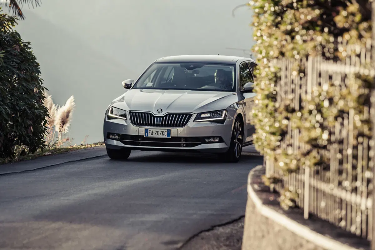 Nuova Skoda Superb [Video] (3)