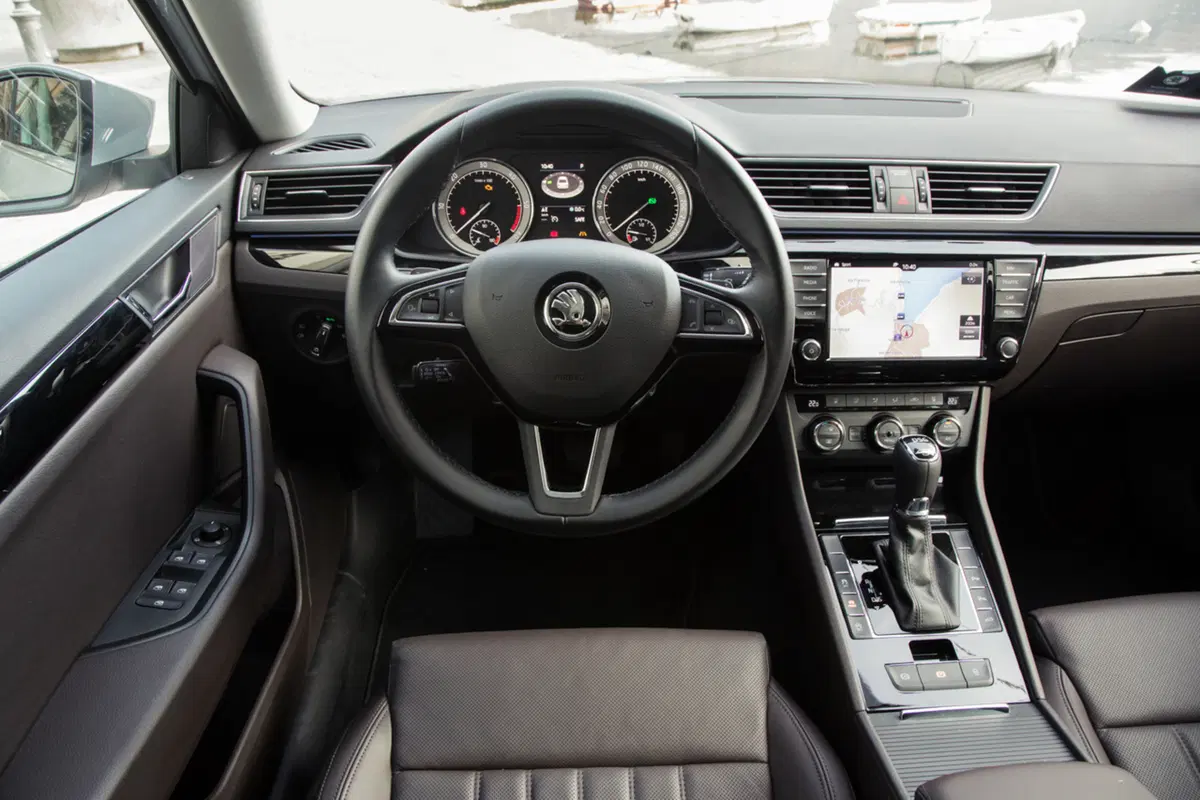 Nuova Skoda Superb [Video] (18)