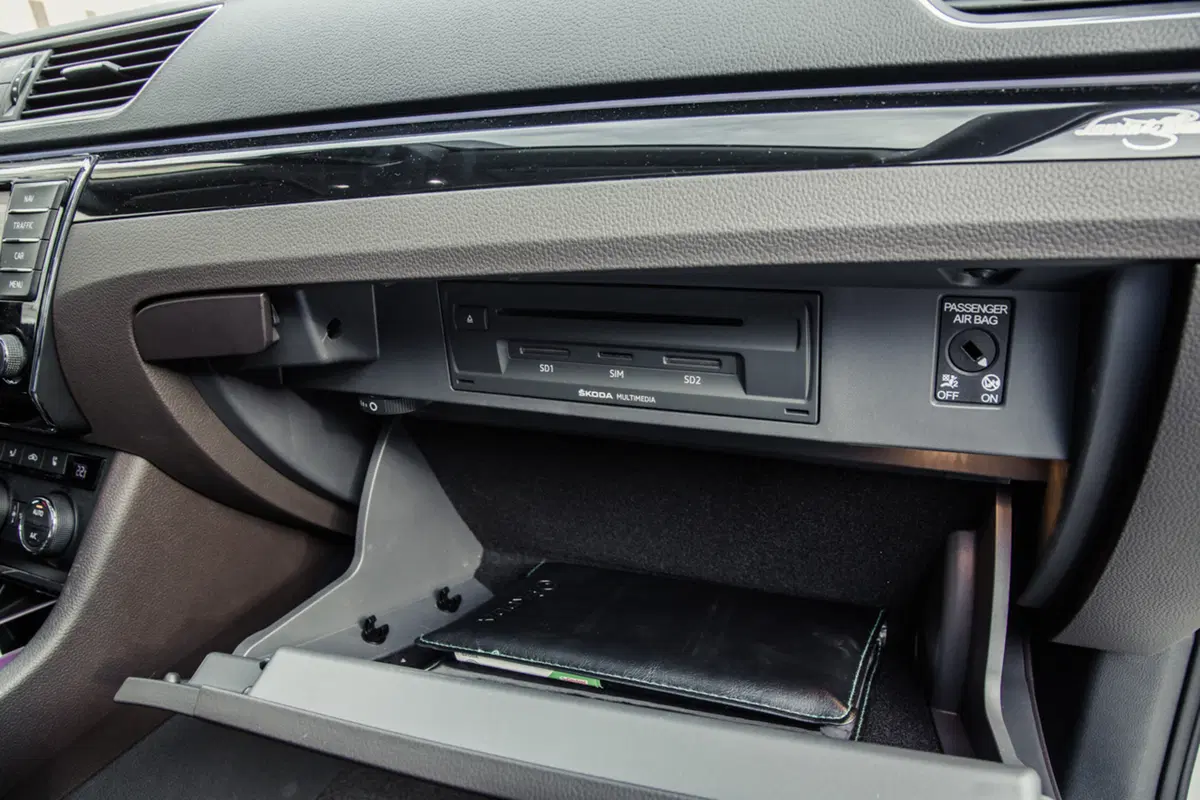 Nuova Skoda Superb [Video] (36)