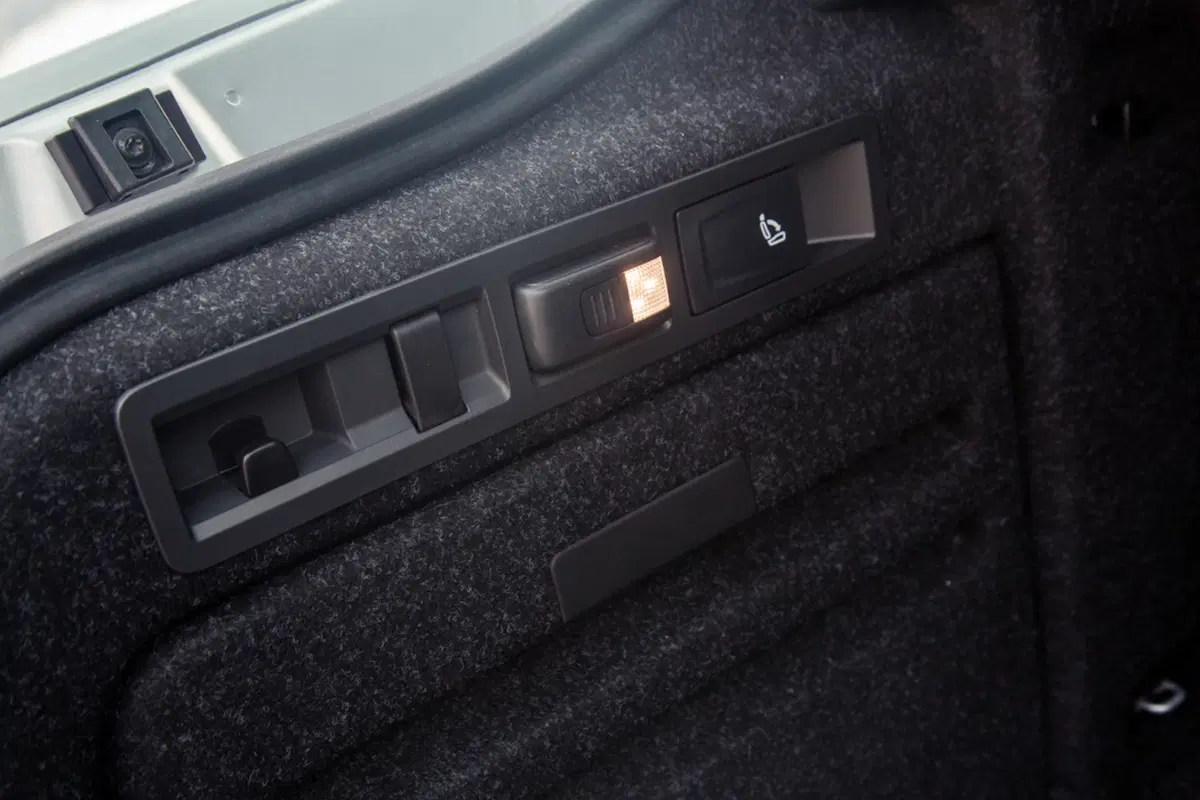 Nuova Skoda Superb [Video] (40)