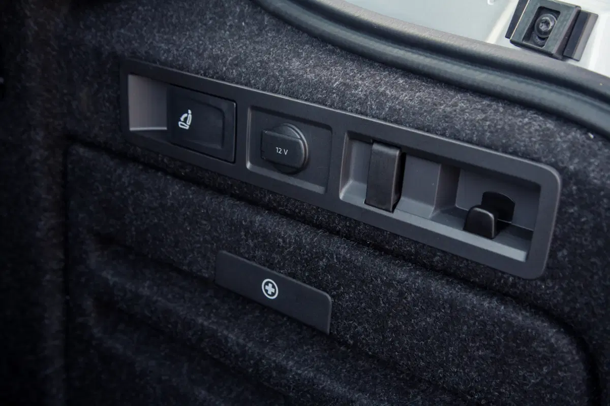 Nuova Skoda Superb [Video] (41)