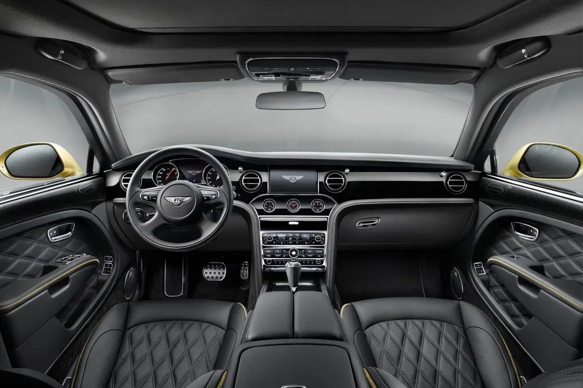 Bentley Mulsanne passo lungo. Per chi non ne ha mai abbastanza (10)