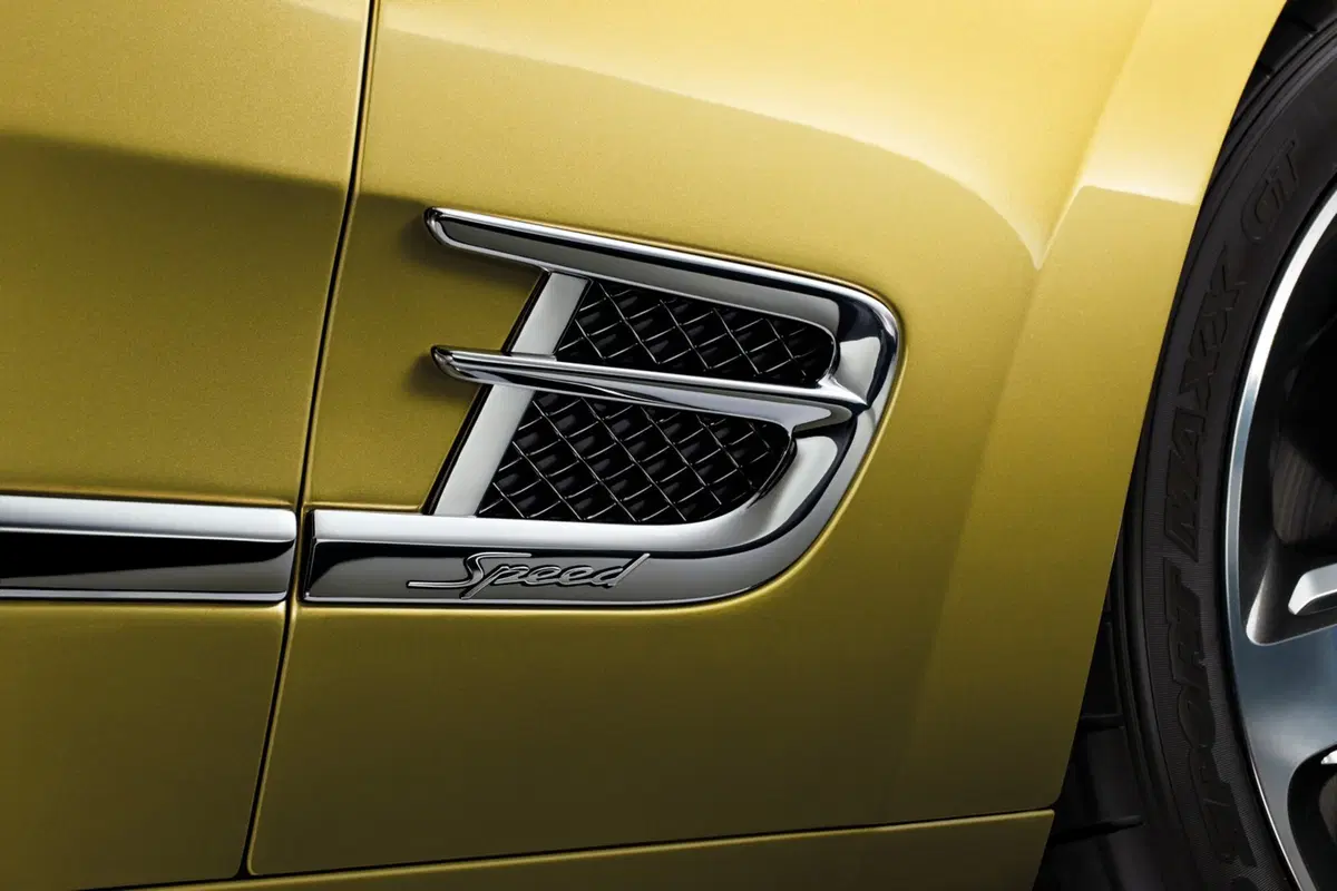 Bentley Mulsanne passo lungo. Per chi non ne ha mai abbastanza (21)