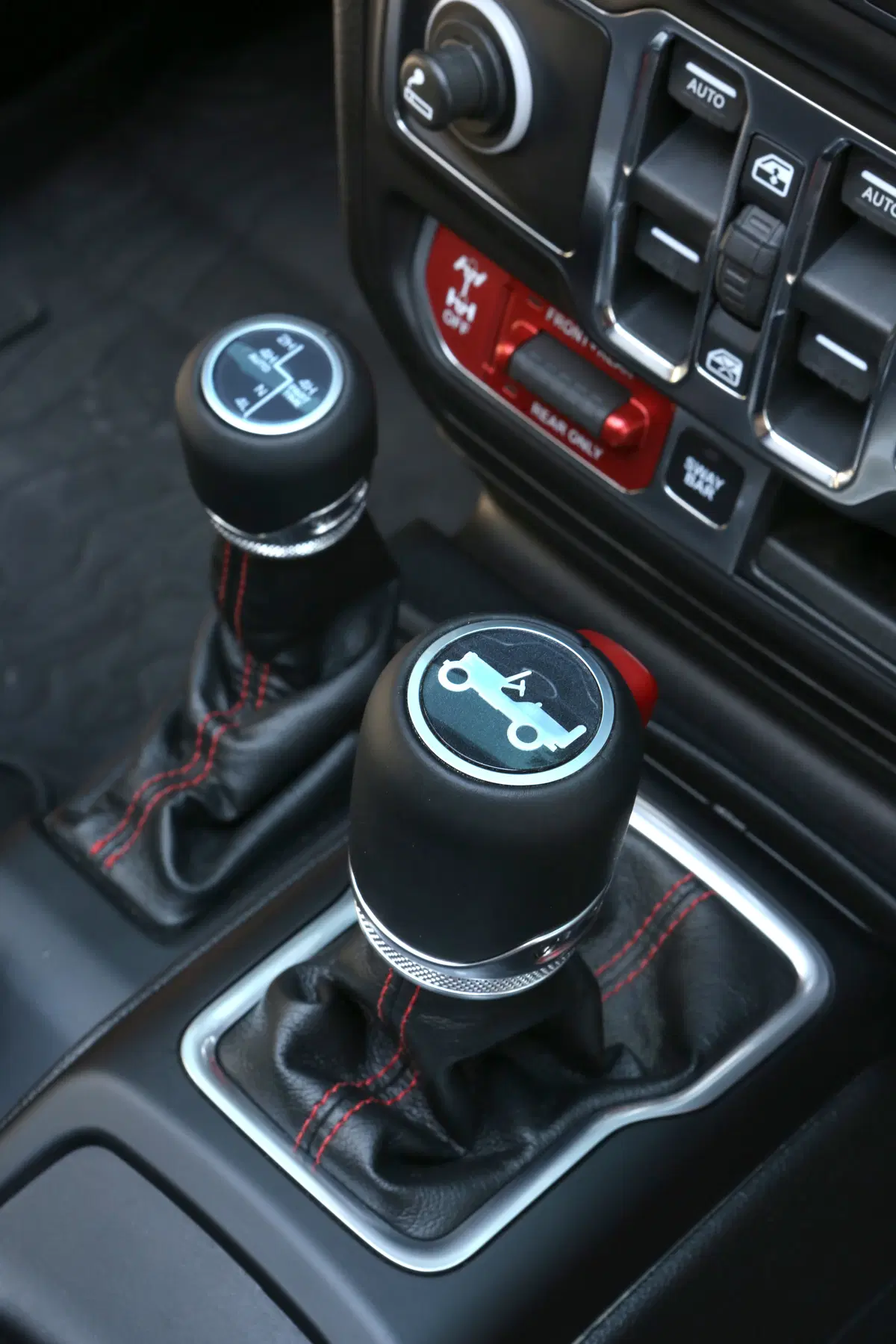 Jeep Wrangler 2018 | Migliorata in tutto, soprattutto su strada (10)