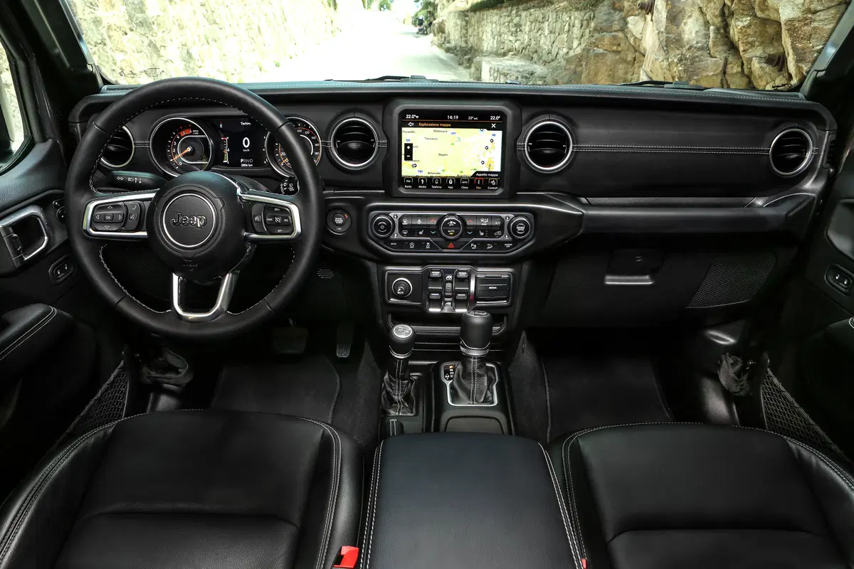 Jeep Wrangler 2018 | Migliorata in tutto, soprattutto su strada (16)