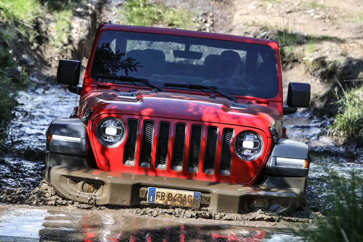 Jeep Wrangler 2018 | Migliorata in tutto, soprattutto su strada (37)