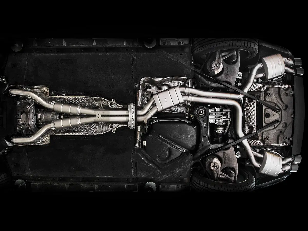 Akrapovič, com’è fatto lo scarico “Made in Slovenia” (19)