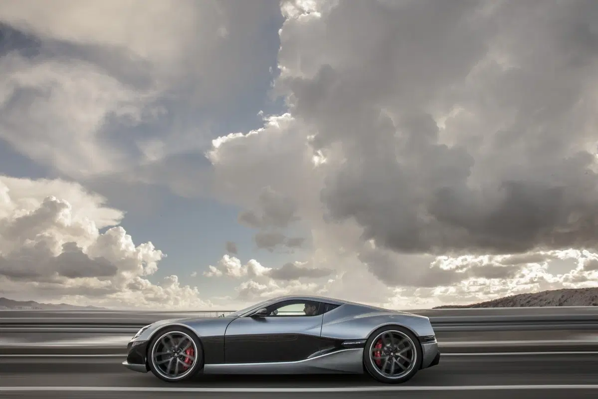 Rimac Concept_One: hypercar elettrica da 1.062 CV [Video] (28)