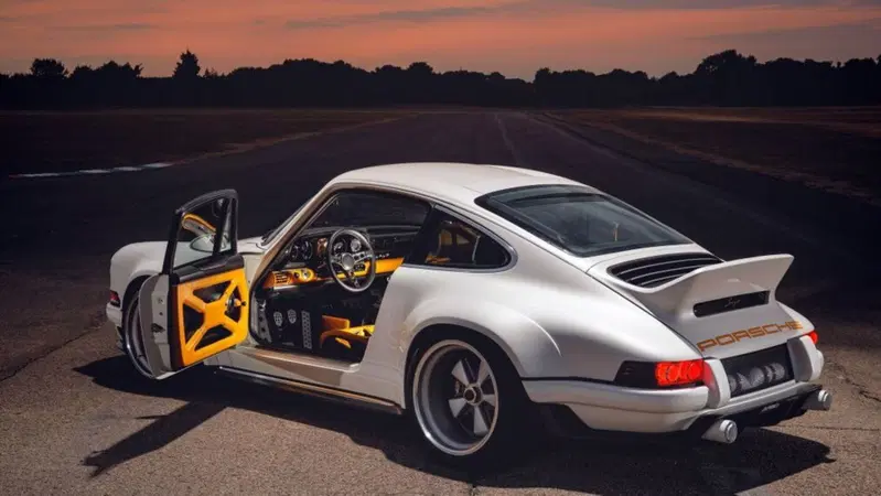 Ecco la Singer DLS in collaborazione con Williams