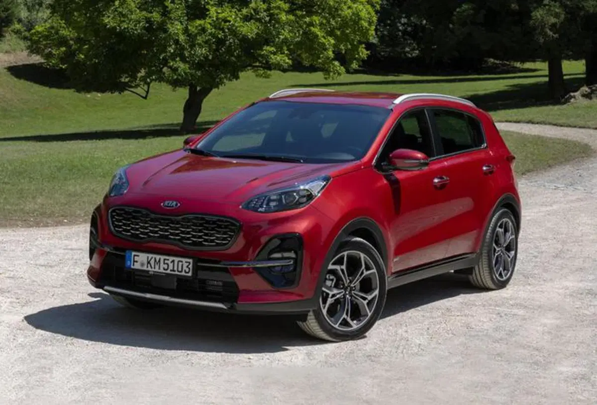 Kia Sportage 2018. Cambio a 8 marce e diesel mild hybrid