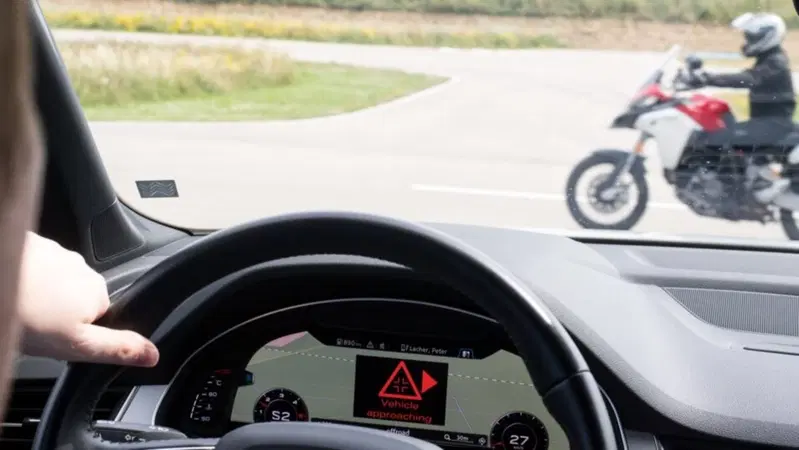 Audi e Ducati insieme per l'intercomunicazione tra veicoli