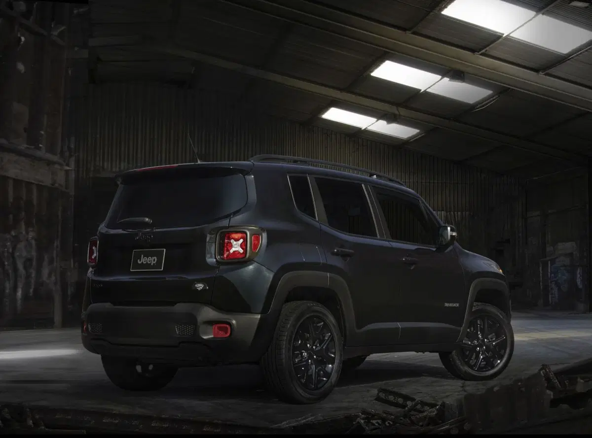 Jeep Renegade, la nuova Batmobile [Video] (2)