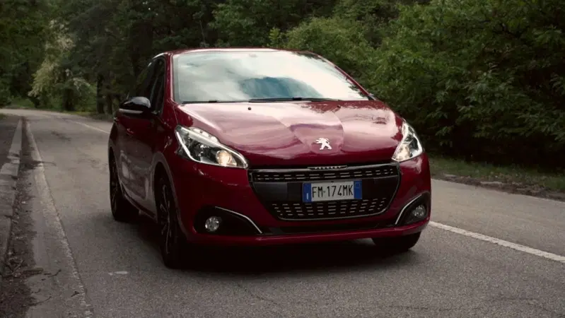 Peugeot 208 Black Line, 1.200 esemplari per l'Italia