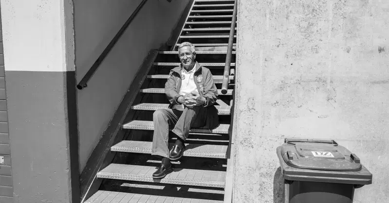 Nel retro dei box dell'autodromo di Varano de' Melegari. Foto: Giorgio Serinelli
