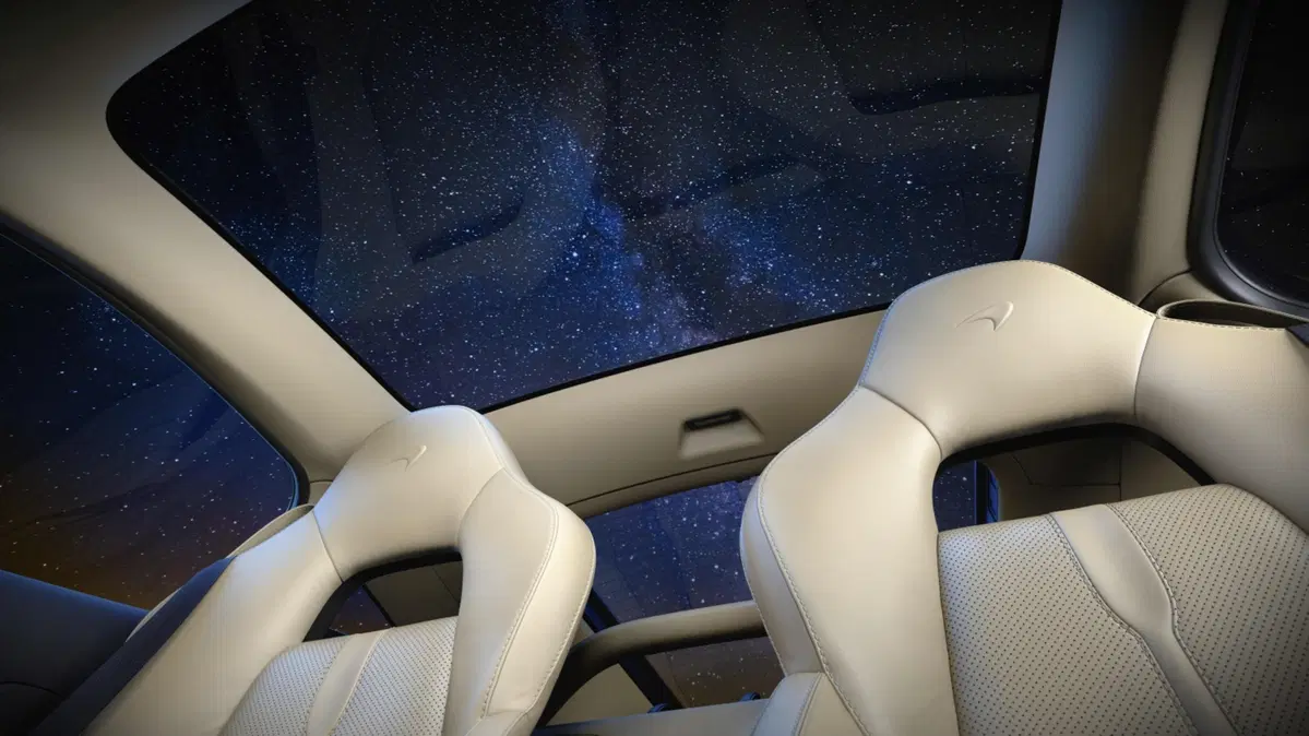 McLaren 570GT, più spazio e comfort (14)