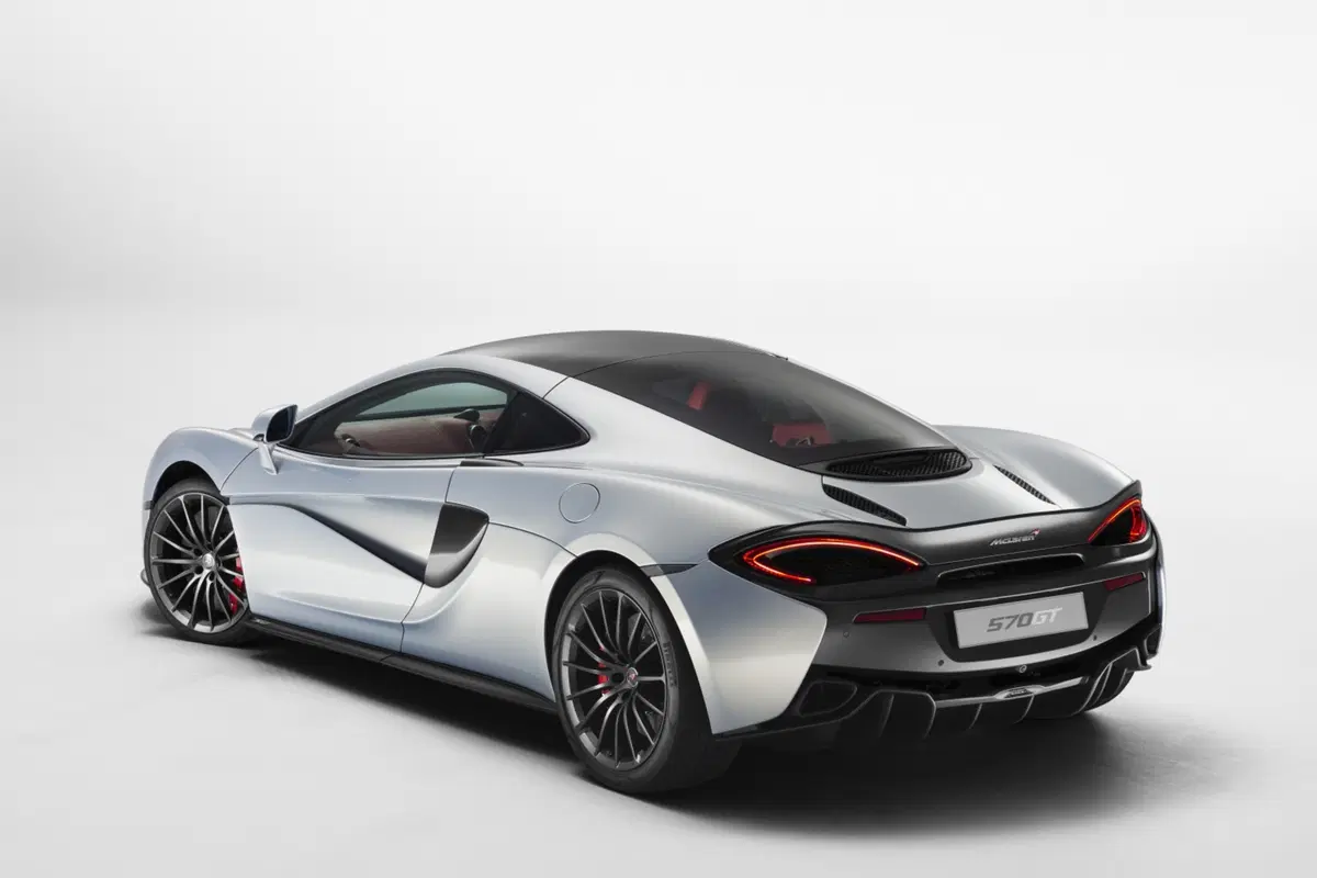 McLaren 570GT, più spazio e comfort (2)