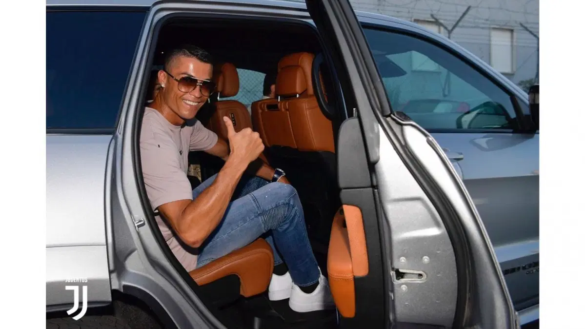 Cristiano Ronaldo a Torino: primo contatto con Jeep [Video] (4)