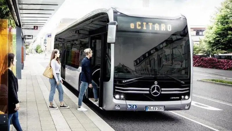 Mercedes eCitaro, il bus elettrico pronto alla produzione