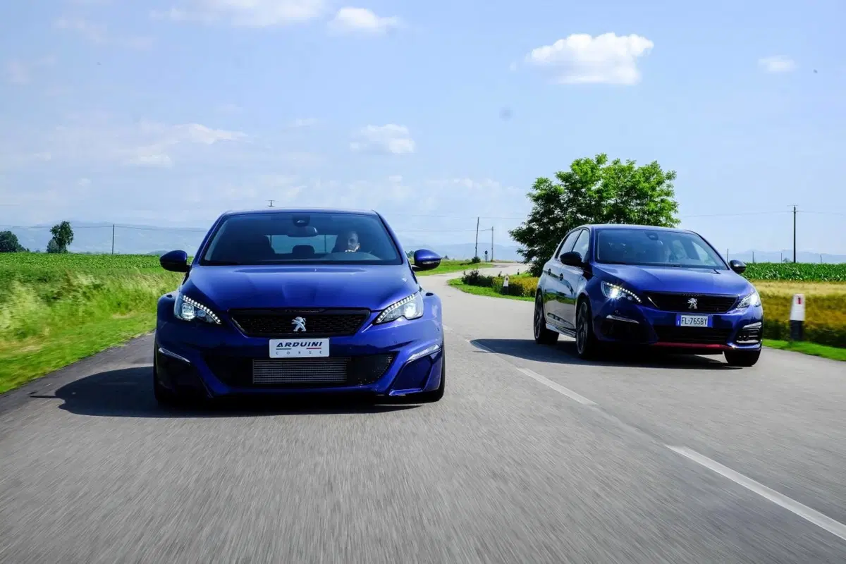Peugeot 308 by Arduini Corse, racing stradale all'italiana (3)