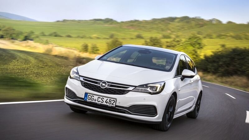 Opel Astra, ora anche con motore 1.6 BiTurbo