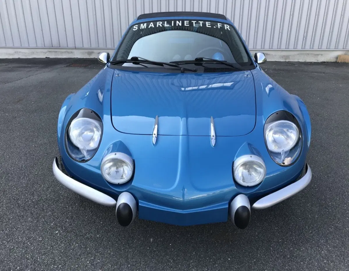 Smarlinette: un po' Alpine A110, un po' Smart Roadster (7)