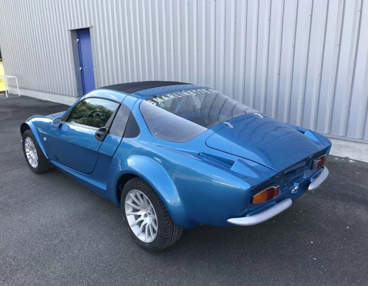 Smarlinette: un po' Alpine A110, un po' Smart Roadster (9)