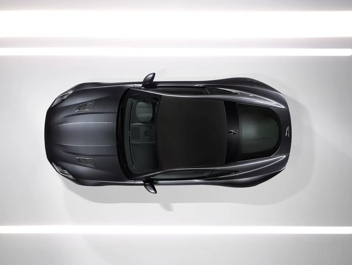 Jaguar F-Type Coupé 3.0 V6 aut. Coupé R-Dynamic (21)