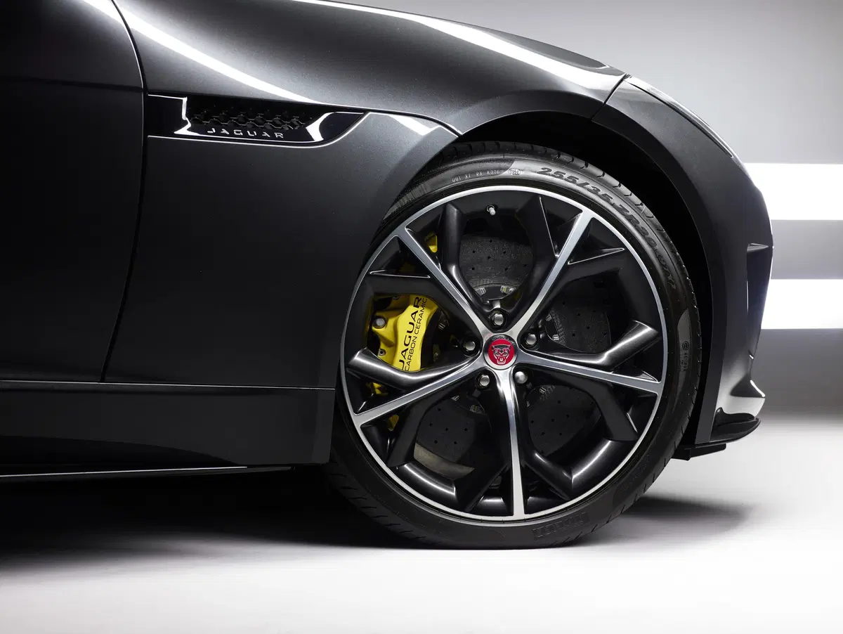 Jaguar F-Type Coupé 3.0 V6 aut. Coupé R-Dynamic (23)