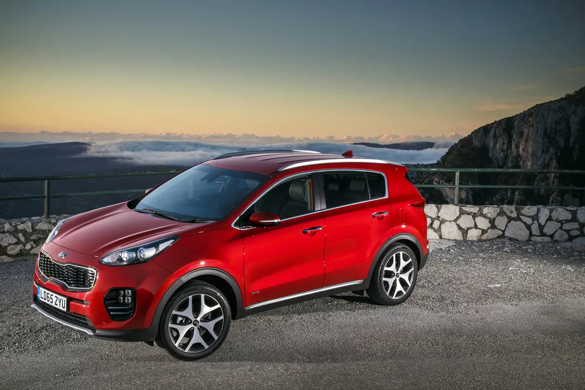 Kia Sportage 1.7 CRDI 2WD Active (8)