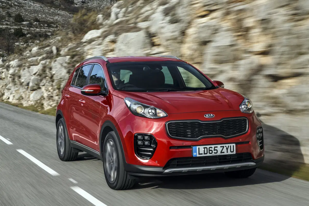 Kia Sportage 1.7 CRDI 2WD Active (6)